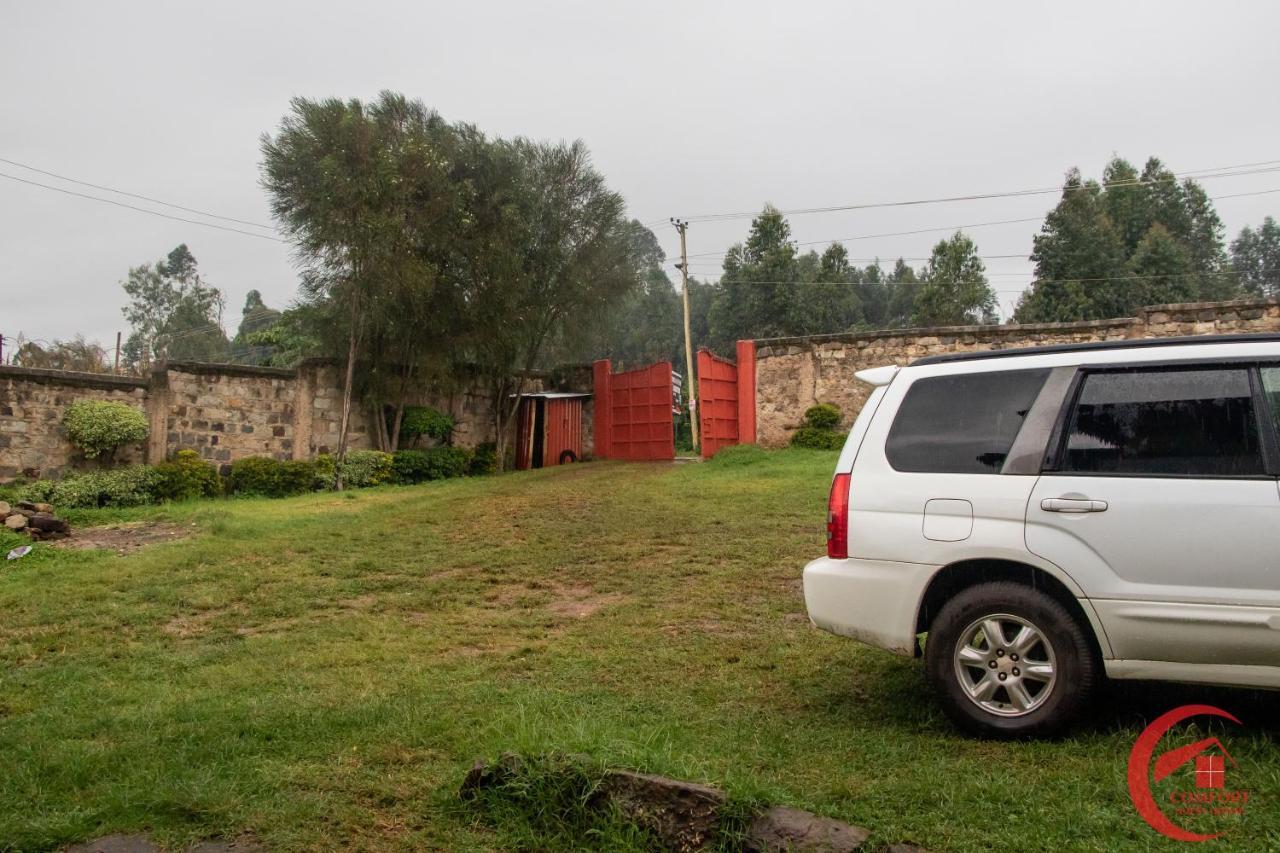 Comfort Guest House Kericho Buitenkant foto